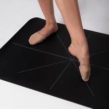 Load image into Gallery viewer, Solo Studio Pro Dance Technique Mat - Black
